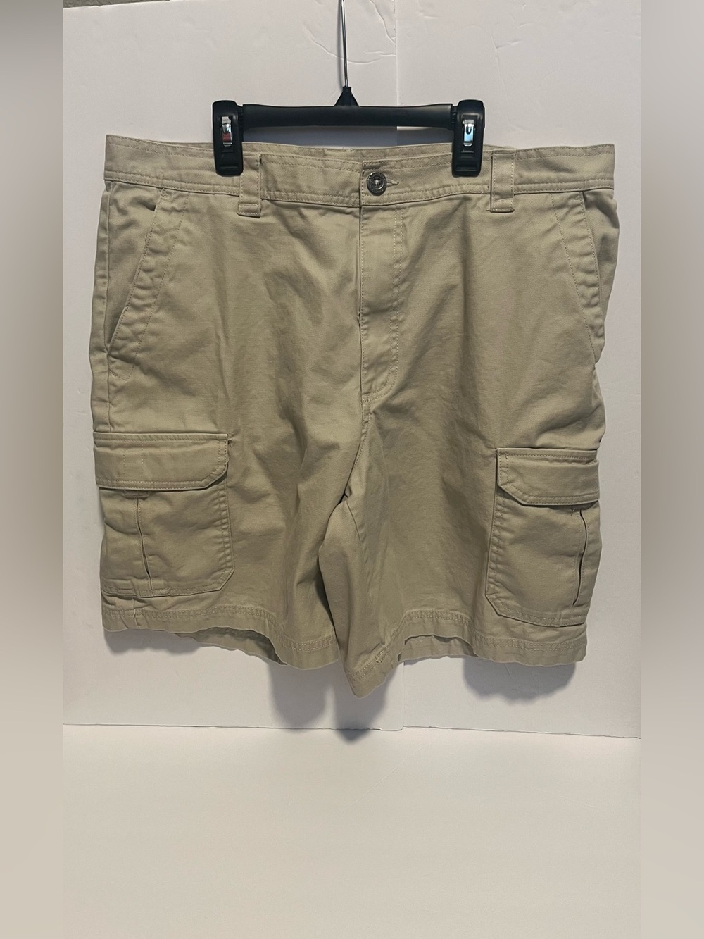 Columbia Men”s 9” OMNI - SHADE SUN PROTECTION Cargo Shorts Size 38W 9L